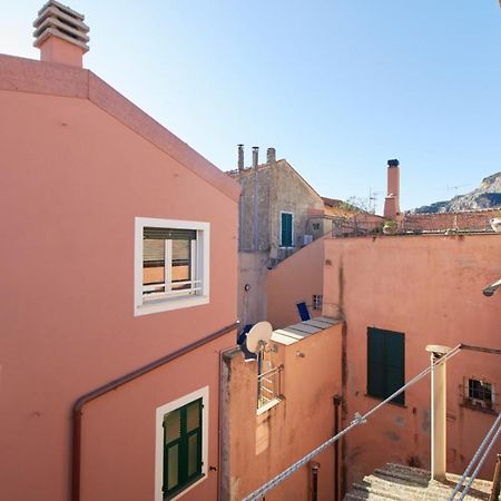 피날레리구레 Casa Cici A 50 Mt Dal Mare 아파트 외부 사진